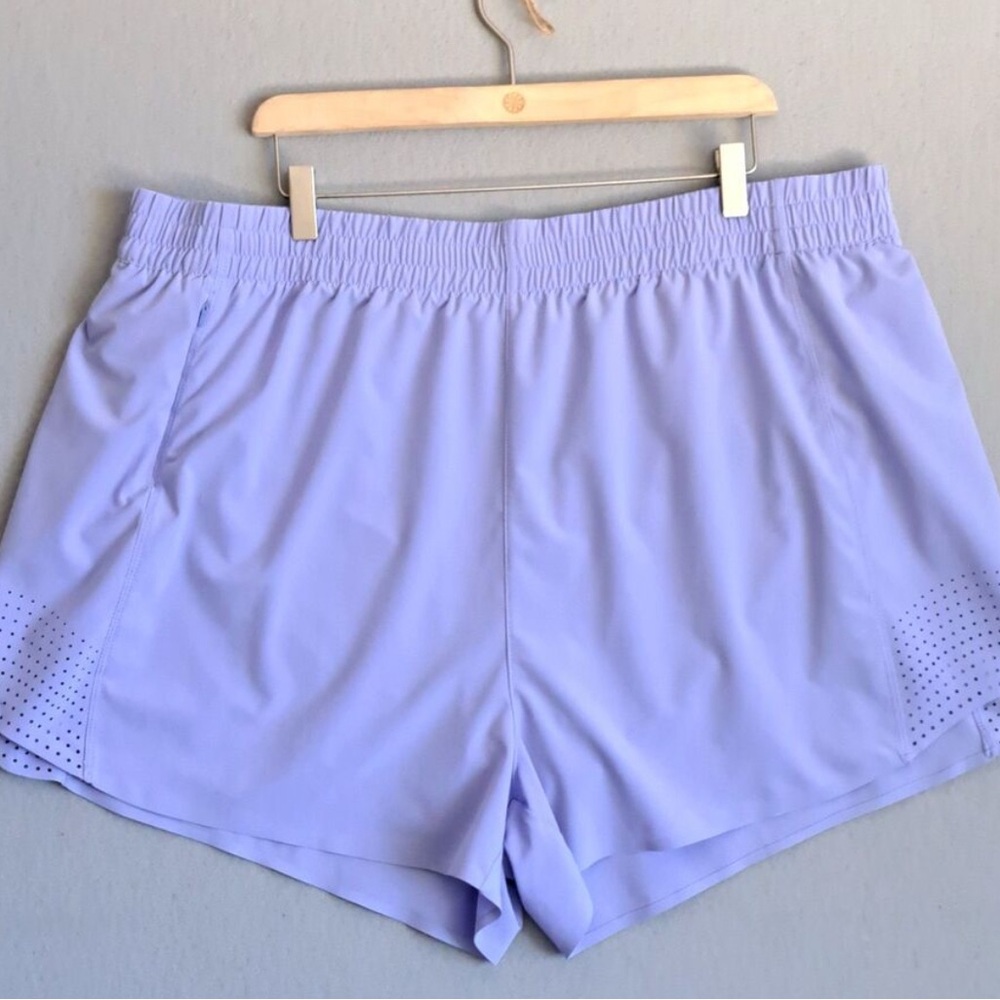 Athleta Women's Hustle 3” Shorts